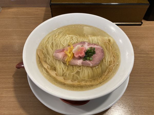 「鯛塩そば」@鯛塩そば 灯花 本店の写真
