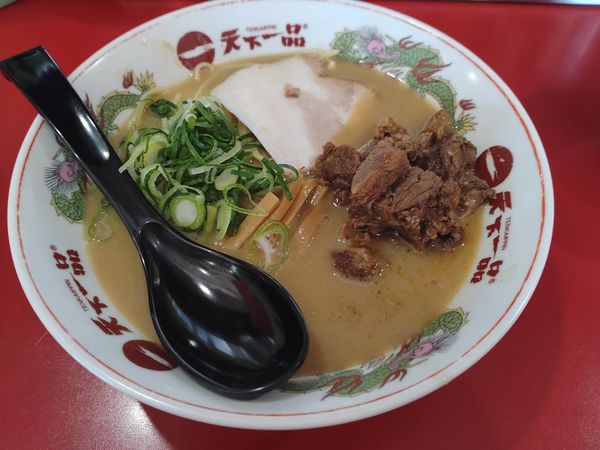 「牛すじラーメン」@天下一品 末広店の写真