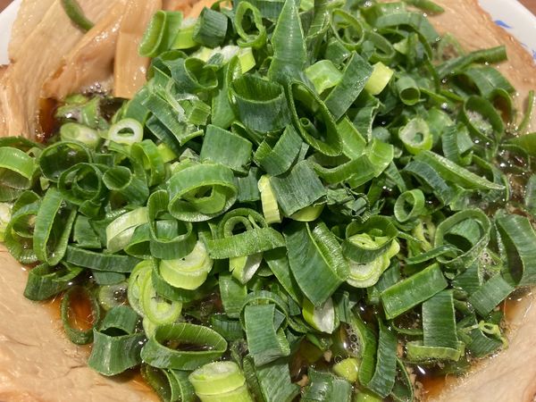 「チャーシュー麺＋ネギ増し」@麺や 太華 横浜橋店の写真