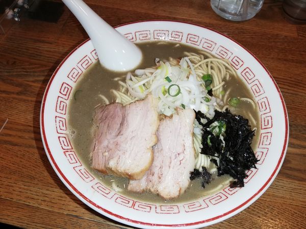 「濃厚煮干そば」@煮干中華そば専門 煮干丸の写真