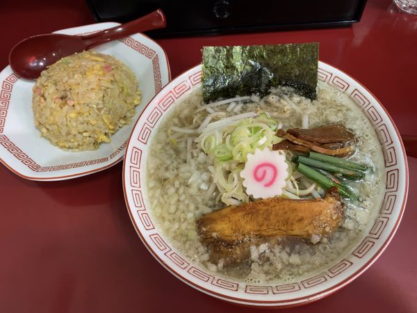 「こってり煮干中華そば（塩）＋半チャーハン」@亀有中華そば 水しまの写真