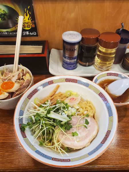 「油そば、ネギチャーシュー丼」@宝華らぁめんの写真