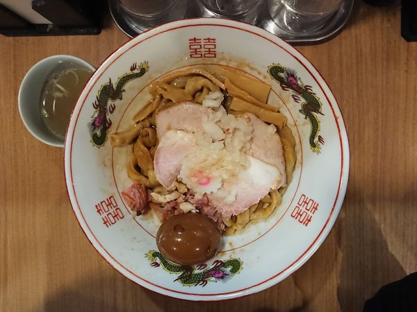 「油そば＋味玉」@MENクライの写真