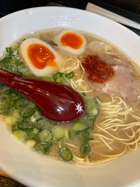 「味玉ラーメン　辛味多め」@麺屋 我ガの写真