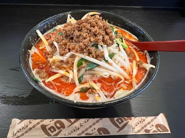 「坦々麺 950円+麺大盛300円」@呵呵の写真