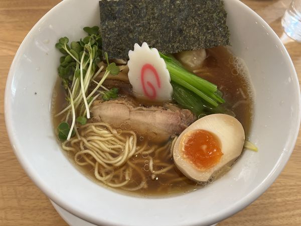 「薄口醤油ワンタン麺」@和風拉麺 喜粋の写真