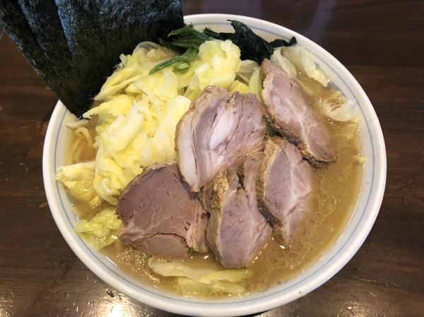 「キャベツチャーシューメン、中盛、固め」@横浜家系ラーメン 中島家の写真