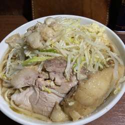 豚増し、ニンニク