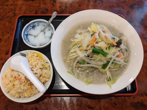 「タン麺セット：850円」@本格中国料理 萬福園の写真