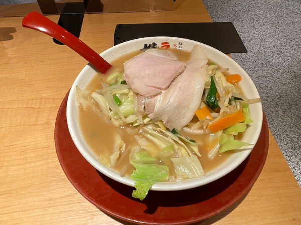 「炒菜ラーメン(小)」@ラーメン横綱 クリスタ長堀店の写真