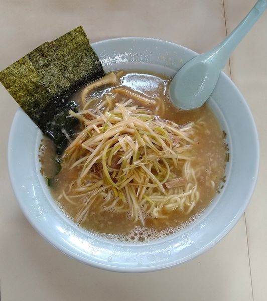 「ネギラーメン＋ライス 650円」@ラーメンショップ 名和店の写真