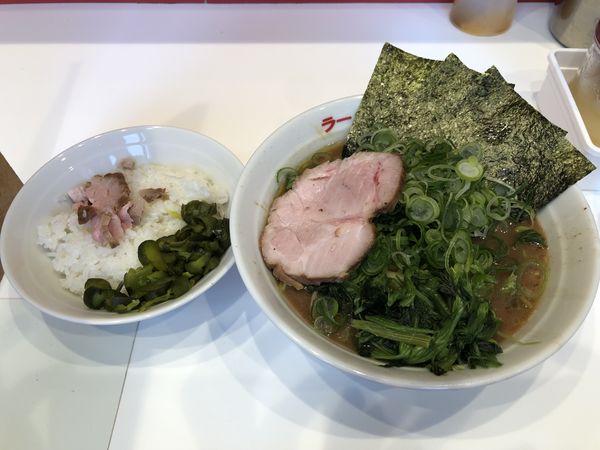 「ラーメン　並　九条ネギ」@ラーメン 三浦家の写真