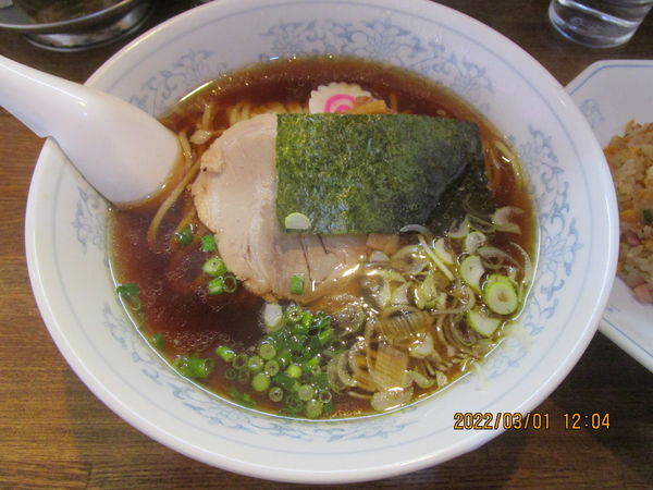 「ラーメンと半チャーハンSet 940円」@再光軒 西新井店の写真