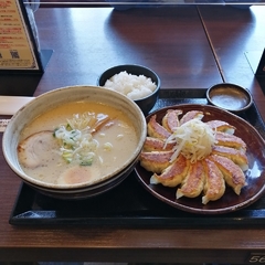 五味八珍 富士吉田店の画像