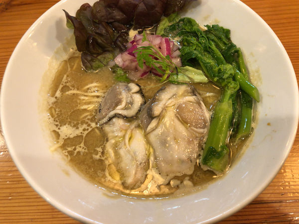 「濃厚かき醤油ラーメン(期間限定)」@麺堂にしき 新宿歌舞伎町店の写真
