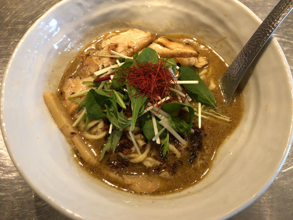 「グリーンカレーソバ」@BASSANOVAの写真