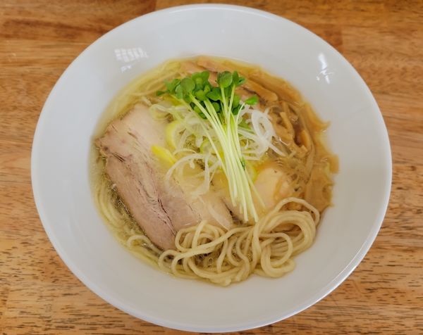 「鶏塩拉麺 820円」@麺屋 心羽の写真