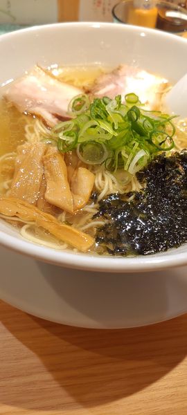 「あご出汁塩らーめん」@中華そば 天内の写真