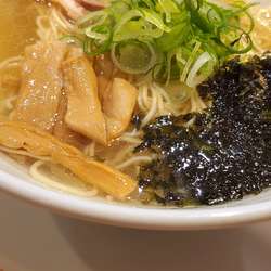 あご出汁塩らーめん