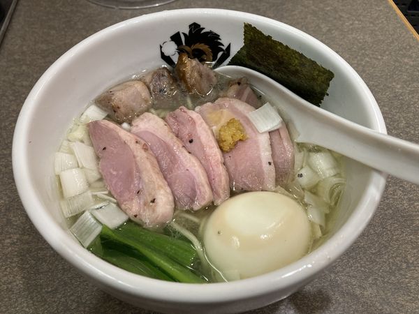 「特製鴨中華そば」@満鶏軒 本郷三丁目店の写真