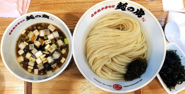 「昆布水つけ麺 大盛(肉、メンマ抜き)」@自家製中華そば 麺の虜の写真