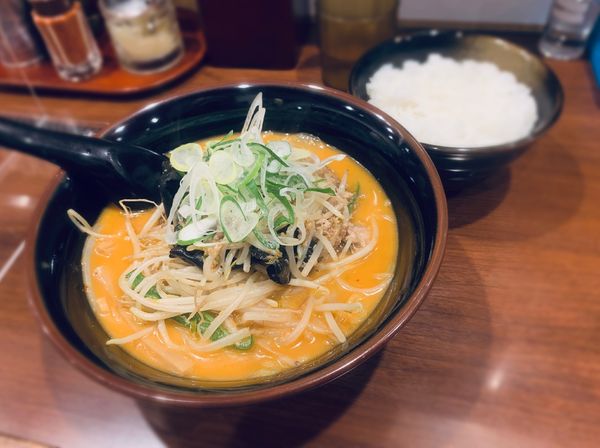 「オロチョン（￥880）＋半ライス（￥100）」@北海道らーめん ひむろ 浅草店の写真