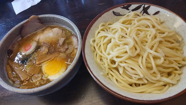 「もりそば麺少なめ800円、チャーシュー（10：30まで無料）」@東池袋大勝軒 しのやの写真