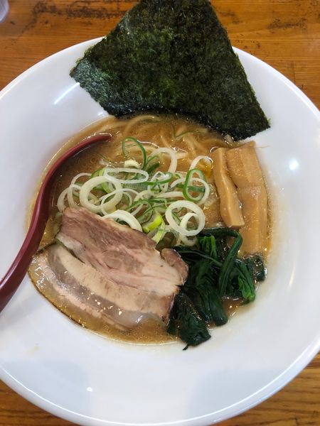 「豚骨醬油らーめん」@らーめん じゃげな 南箕輪店の写真