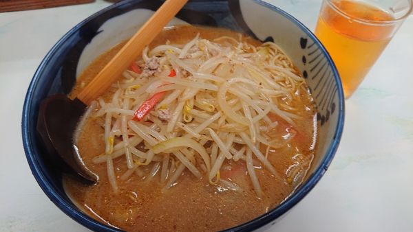 「味噌ラーメん750円 大盛無料」@手造りラーメん 幸楽の写真