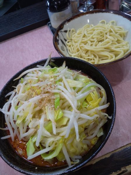 「もりそば(小)720円(麺カタメ)担々変更50円野菜120円」@所沢大勝軒の写真