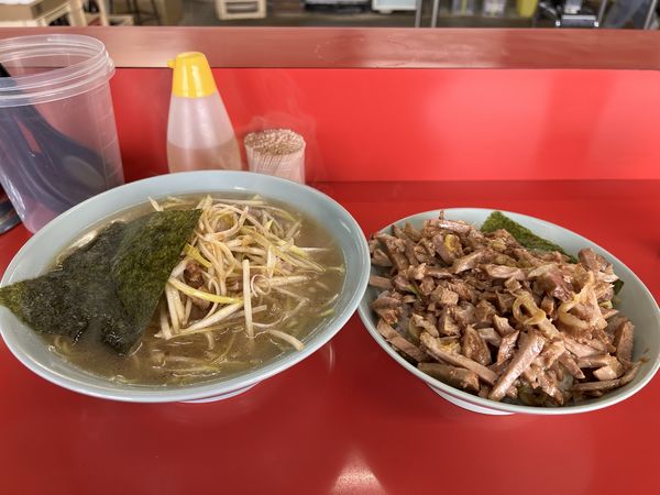 「ラーメン＋チャーシュー丼」@ラーメンショップ 綾瀬店の写真