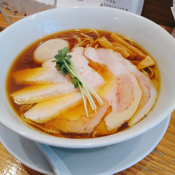 「特製醤油らーめん」@麺屋鈴春の写真