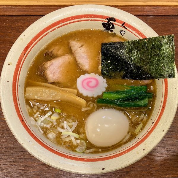 「らーめん（小）+ 味付玉子 ¥900」@人形町 兎屋の写真