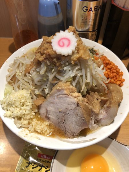 「味噌ラーメン+生たまご+ナシナシ」@麺屋 神工の写真
