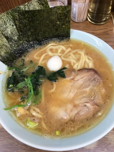 「ラーメン　醤油　並」@ラーメン壱六家 磯子本店の写真