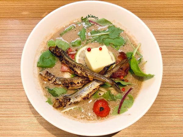 「★＜限定＞ししゃも白湯そば🍜¥1,400」@中華そば 六感堂の写真