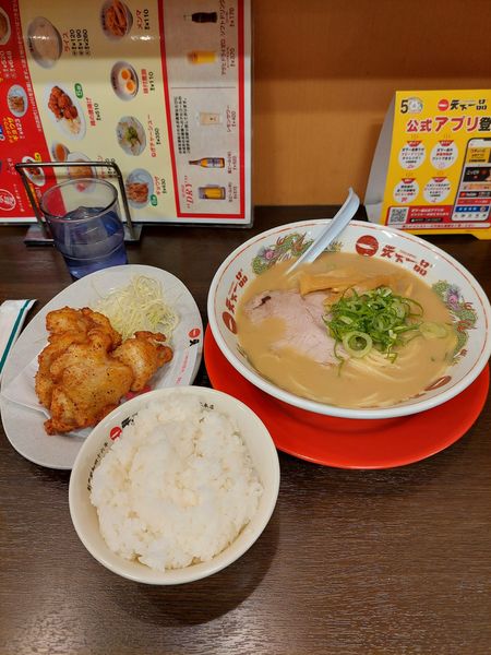 「唐揚げ定食、こってり1120円」@天下一品 五反田店の写真
