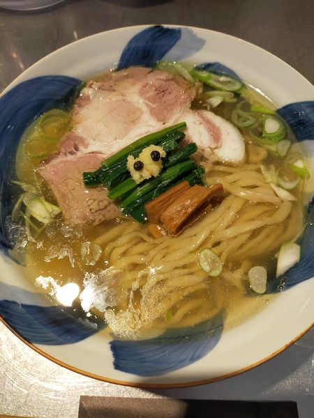 「らーめん塩」@麺とスープの店  歩き出せ、クローバーの写真