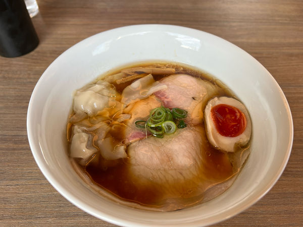 「特製しょうゆそば」@中華そば 和渦 TOKYOの写真