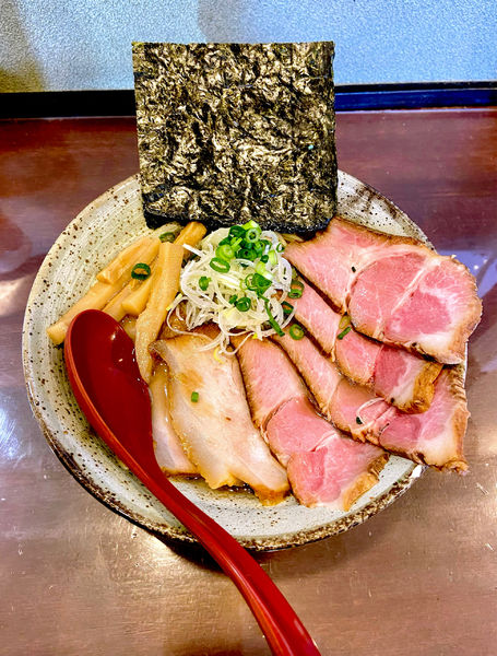 「チャーシュー塩煮干しそば」@麺屋 照の坊の写真