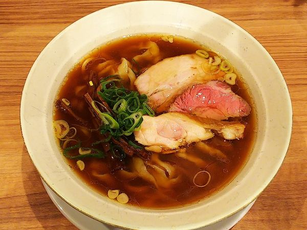 「醤油+手揉み麺変更」@麺処 ほん田 秋葉原本店の写真