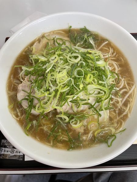 「醤油ラーメン」@らーめん桂 売布店の写真