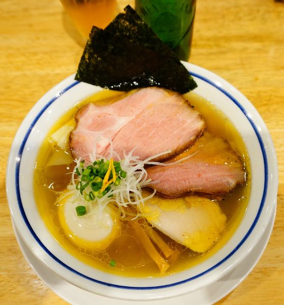 「特製中華そば(塩)＋ビール(小瓶)」@手打式超多加水麺 ののくらの写真