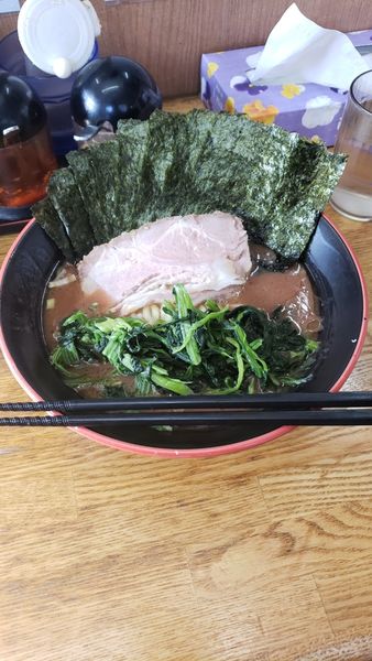 「海苔ほうれん草ラーメン＋賄い飯」@麺家 紫極の写真