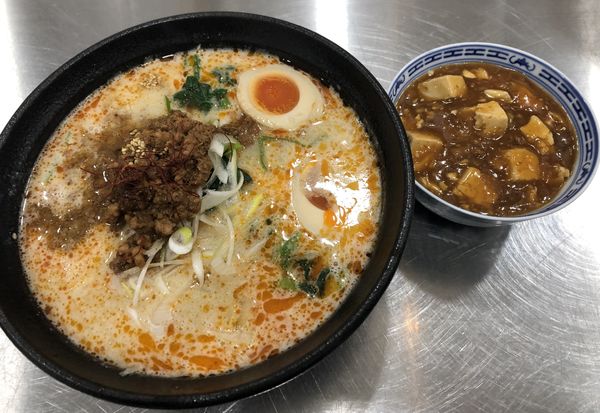「(ランチ)濃厚鶏白湯担々麺➕麻婆豆腐丼(小)790円」@三陽楼の写真