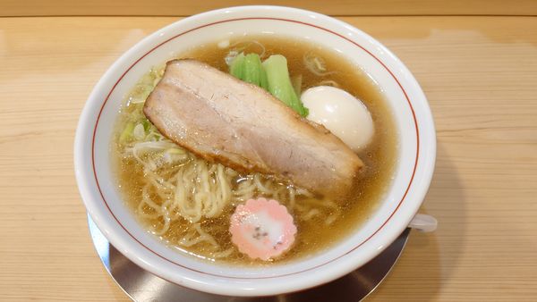 「味玉ラーメン 900円 + チャーシュー丼 400円」@中華そば すばる食堂の写真
