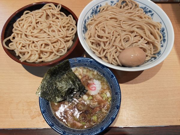 「つけめん850円(特大盛300円,750g)」@くり山の写真