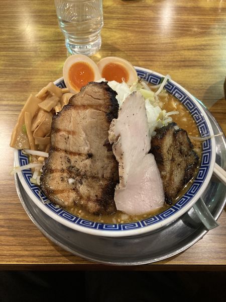 「特製ふじ麺(味噌）＋チャーシュー丼＋餃子」@優勝軒 柏店の写真