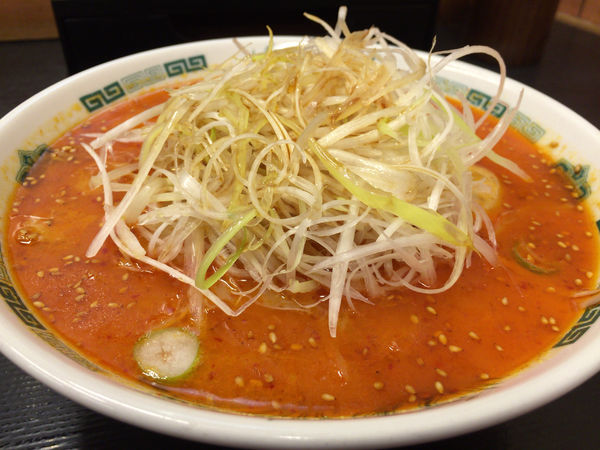 「ピリ辛とんこつネギラーメン」@熱烈中華食堂 日高屋 稲毛西口店の写真