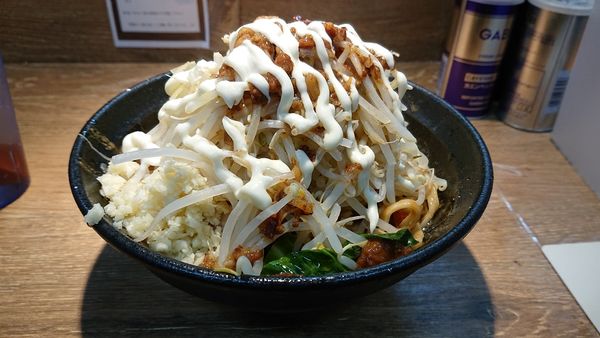 「Mえび 汁なし アブラ ニンニク マヨネーズ」@麺屋 浜一の写真